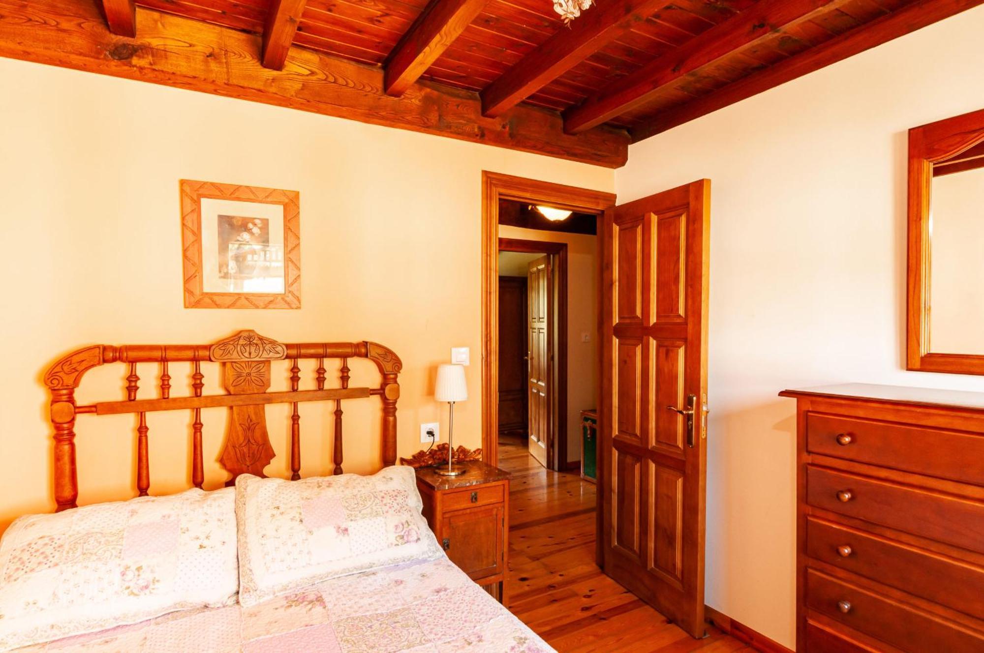 Casa Rural La Regoria Carrena de Cabrales Eksteriør bilde