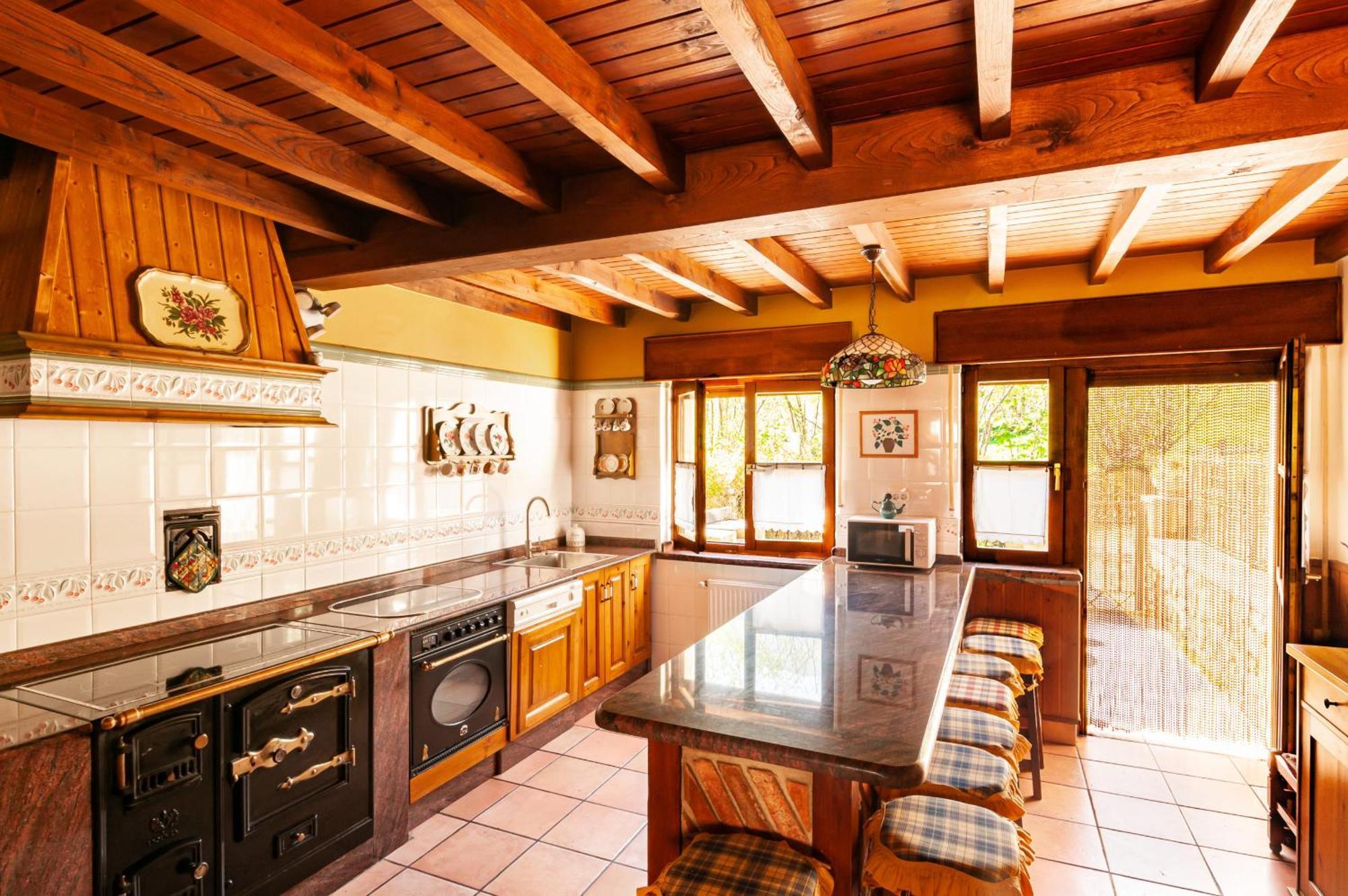 Casa Rural La Regoria Carrena de Cabrales Eksteriør bilde