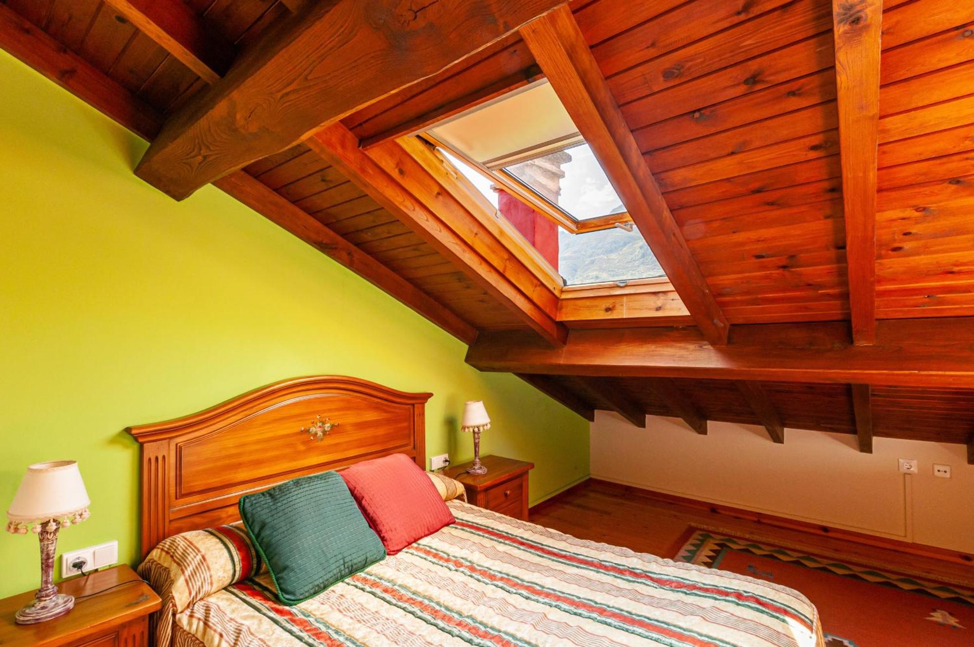 Casa Rural La Regoria Carrena de Cabrales Eksteriør bilde