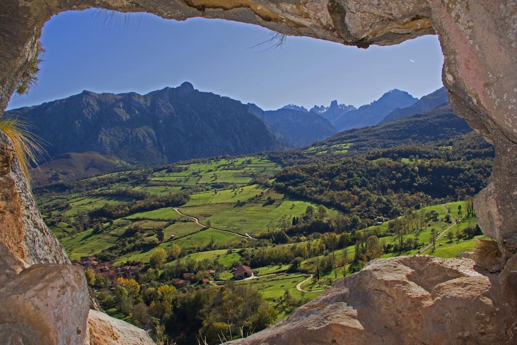 Casa Rural La Regoria Carrena de Cabrales Eksteriør bilde