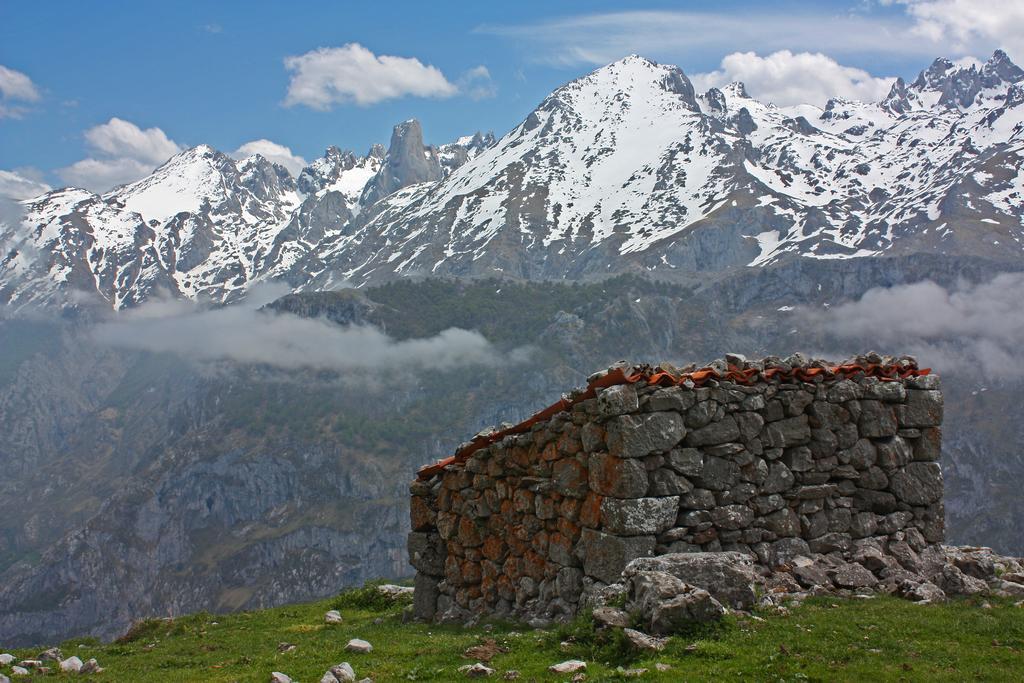 Casa Rural La Regoria Carrena de Cabrales Eksteriør bilde