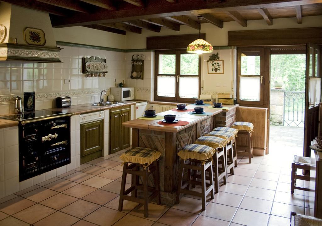 Casa Rural La Regoria Carrena de Cabrales Eksteriør bilde