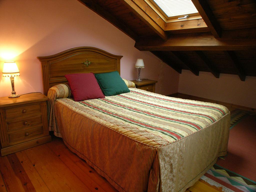 Casa Rural La Regoria Carrena de Cabrales Eksteriør bilde