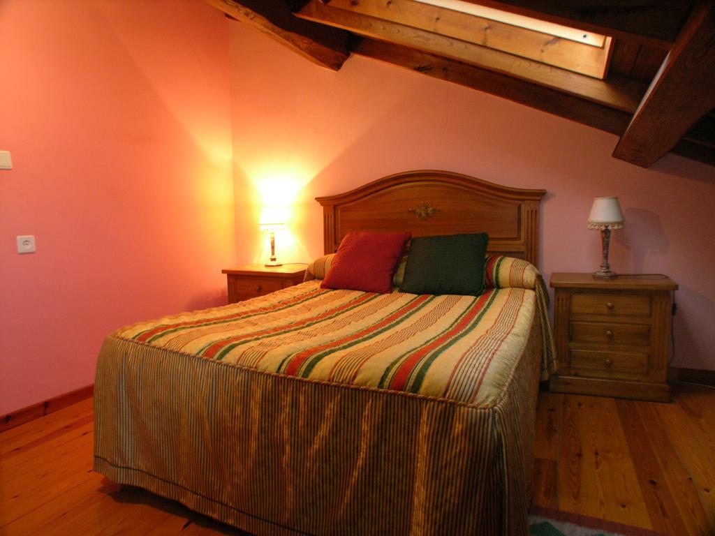 Casa Rural La Regoria Carrena de Cabrales Eksteriør bilde